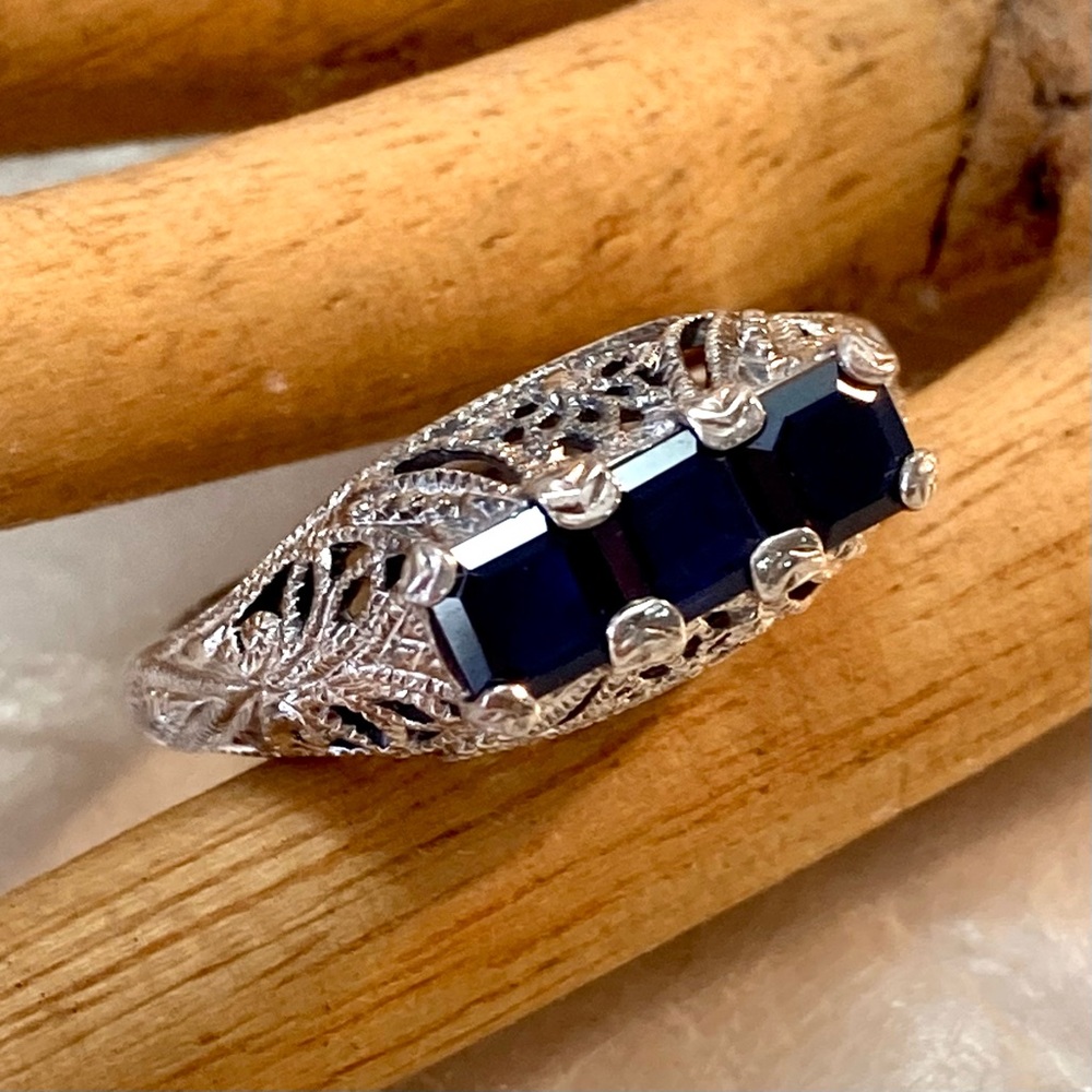 Impressive Vintage Filigree Sterling Silver and Deep Blue Sapphire Ring